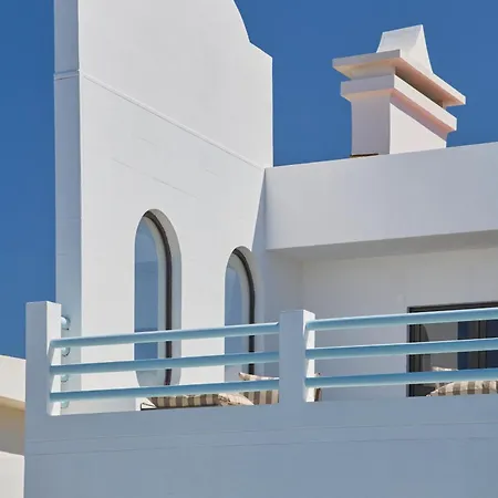 Albergue Wander Surf House *