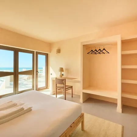 Albergue Wander Surf House *