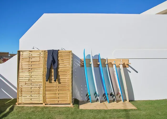 Albergue Wander Surf House *