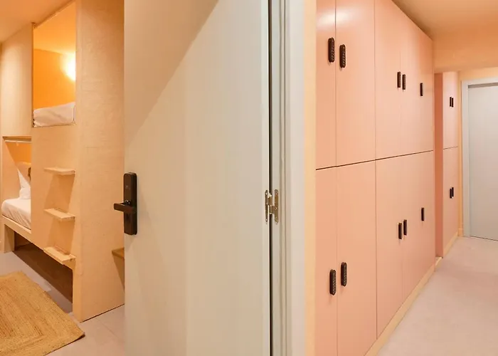 Wander Surf House 호스텔 산타 크루즈