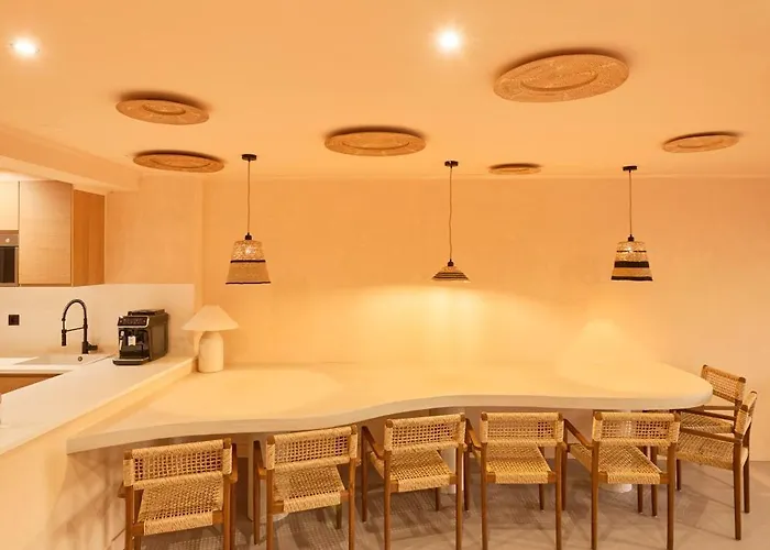 Wander Surf House 호스텔 *